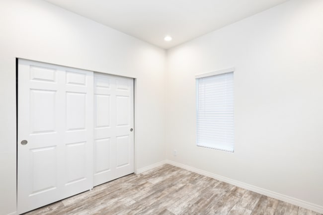 Photo - 35312 Santa Fe St