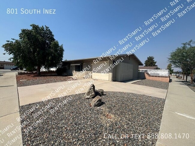 Photo - 801 South Inez-