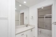2BR, 2BA - 1241 SF - 10600 Wilshire - Short Term Available