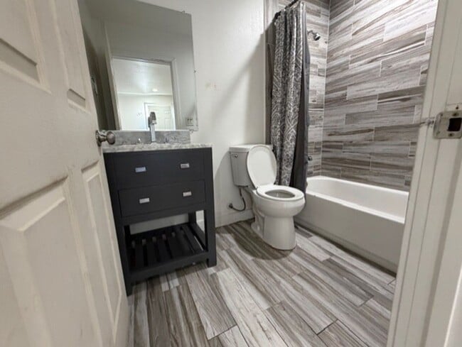 Photo - 3320 W 66th St Unit 1