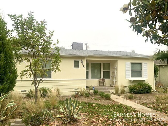 Building Photo - 16737 Magnolia Blvd Rental