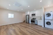 Photo - 10344 Dempsey Ave House Unit 1