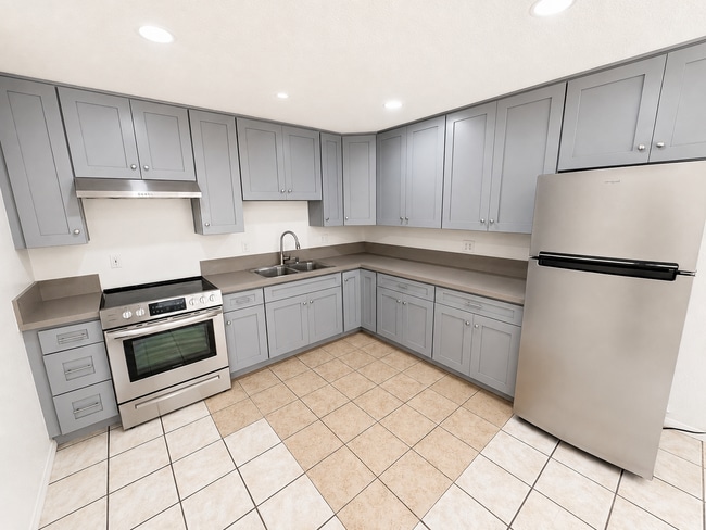 Photo - 441 Sycamore St Unit 441 Sycamore Street #C