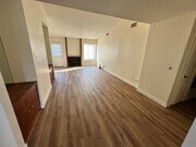 Photo - 5BD/2BA, Huge Yard!