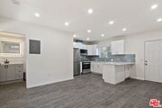 Photo - 10679 W Olympic Blvd