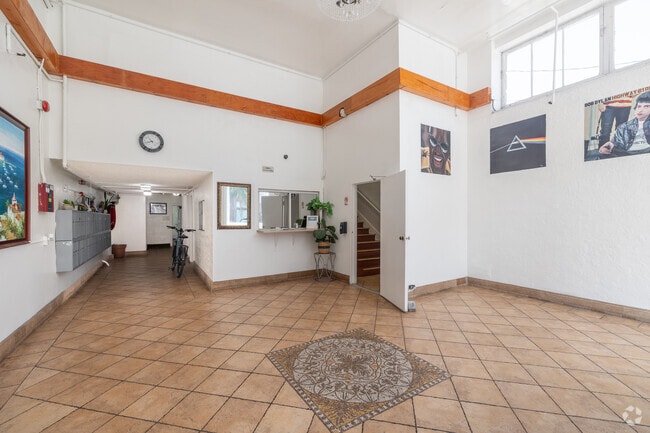 Photo - The Cabrillo (shared restroom)