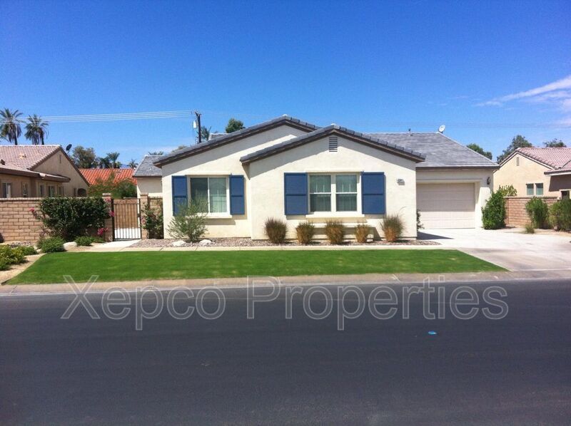 Photo - 43341 Parkway Esplanade W House