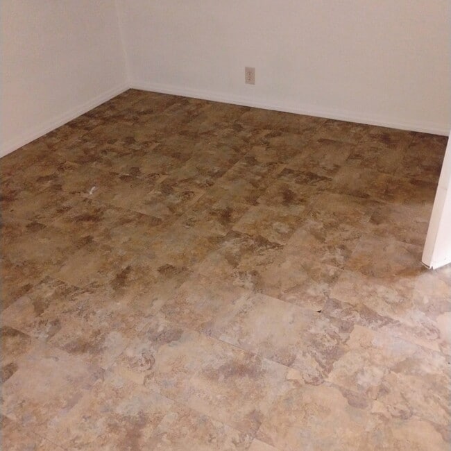 Photo - 215 W Grace St Unit #A