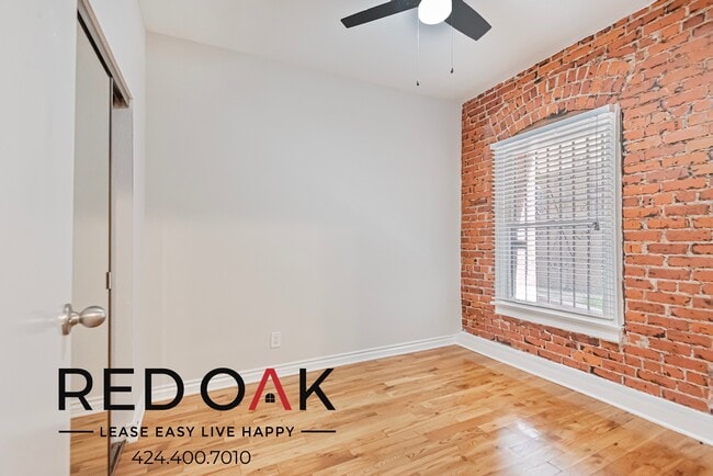 Building Photo - 326 Normandie Ave Unit 108 Rental