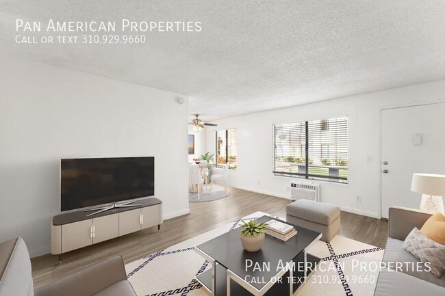 Building Photo - 863 S Mollison Ave Unit #66