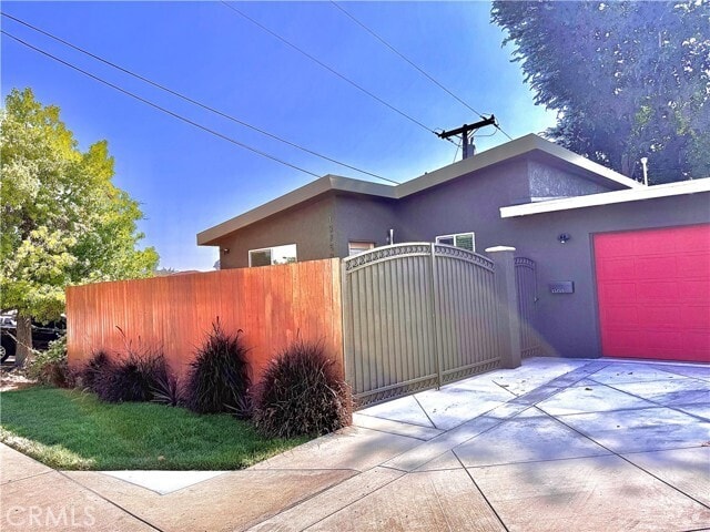 Building Photo - 13758 Walnut St Rental