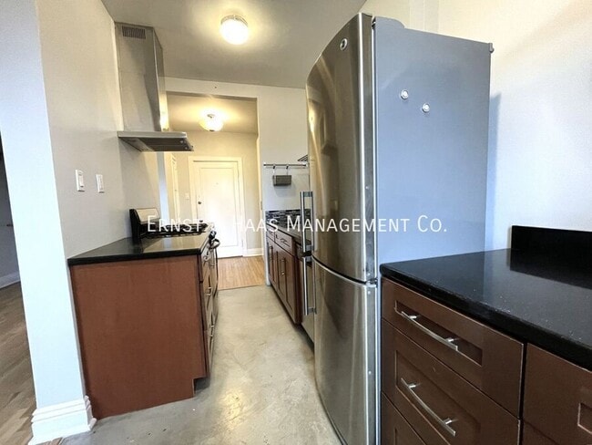 Photo - 315 W 3rd St Unit #507