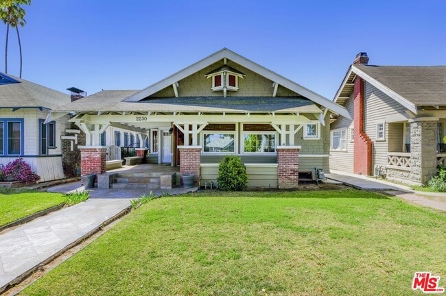 Photo - 2230 W 30th St House