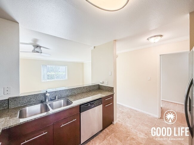 Photo - 7445 Charmant Dr Unit 1715
