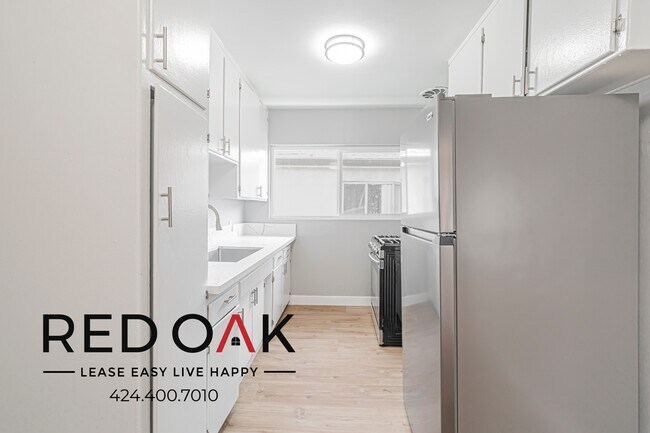 Photo - 4646 Coliseum St Unit 4