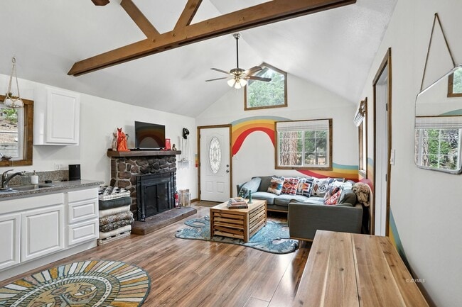 Photo - 2 Bd./1 Ba Main House w/ Studio + 3/4 Ba ADU Mountain Rental