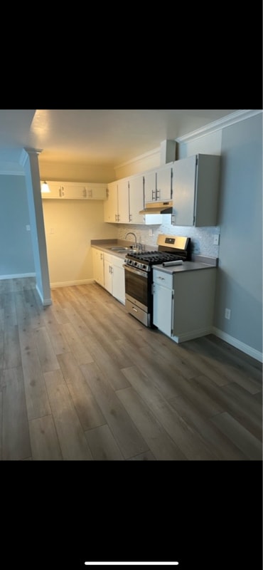 Photo - 6928 Woodley Ave Unit 202