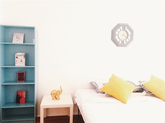 Building Photo - 1620 S Bentley Ave