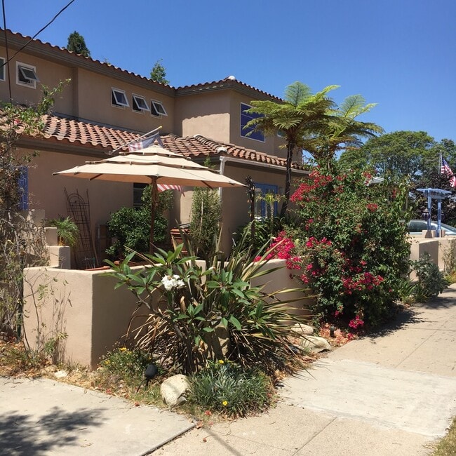 4770 - view from 55th St - 4770 55th St Unit 4770 GROUND