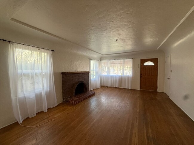Photo - 4625 Cajon Way