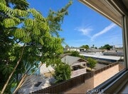 Photo - 1372 W 36th St Unit 4