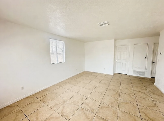 Photo - 66425 First Street, Unit B