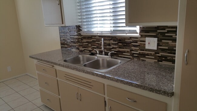 Photo - 3636 Kelton Ave Unit #C