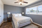 1BR, 1BA - 550SF Bedroom - 536 S. Flower St Apartments