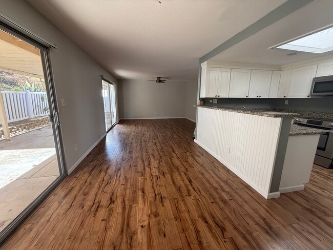 Photo - 1886 Fairway Park Unit B