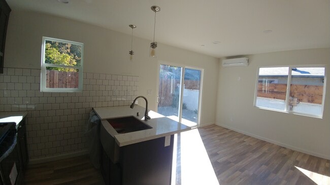 Photo - 10832 Odell Ave