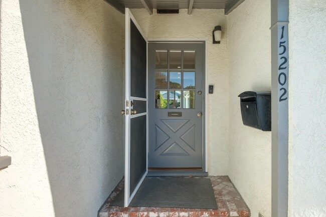 Photo - 15202 Florwood Ave