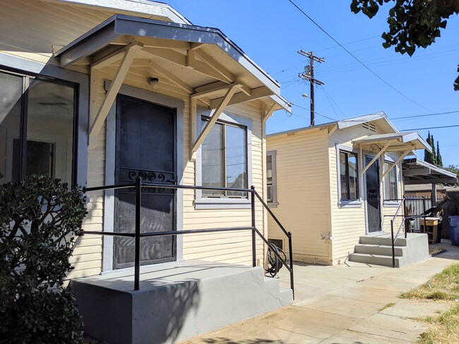 Photo - 126 East Avenue 32 Townhome