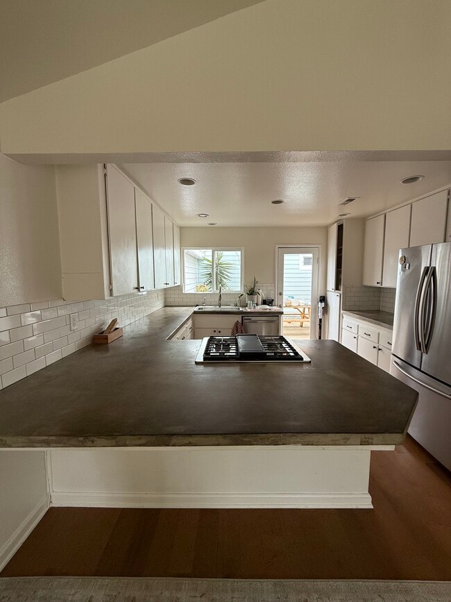 Photo - 151 Jupiter St House