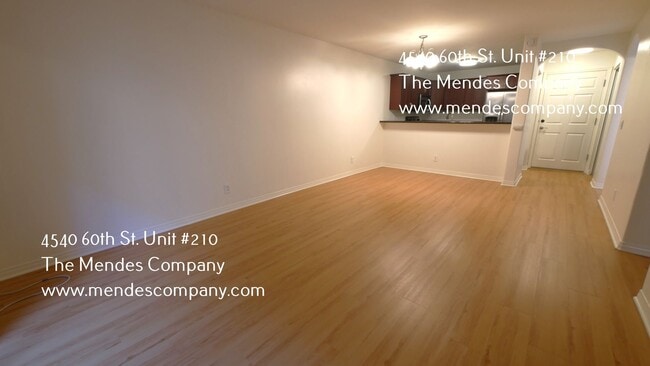 Photo - 4540 60th St