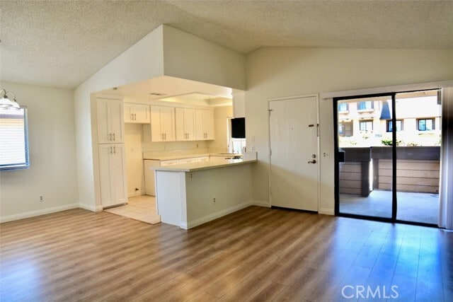 Photo - 21696 Laurelrim Dr Unit B