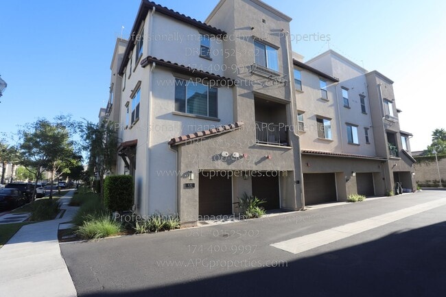 Building Photo - 535 S Motif St Rental