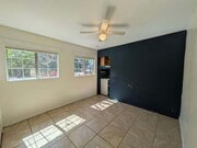 Photo - 9401 Notre Dame Ave