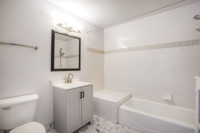 Photo - 3940 7th Ave