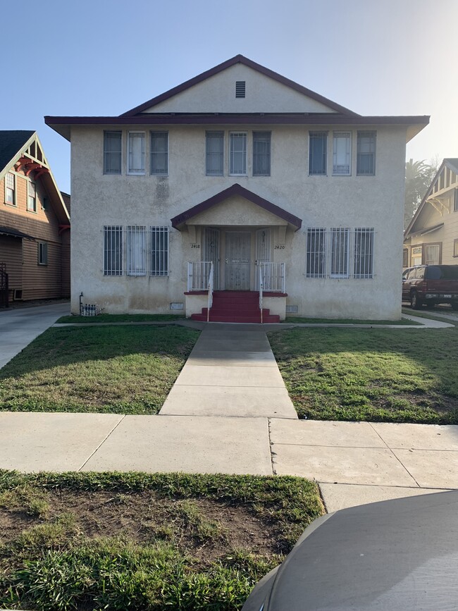 FRONT ENTRANCE - 2418 W 23rd St Apartments Unit 2418