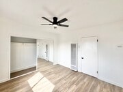Photo - 716 W 81st St Unit 10