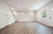 Photo - 18806 Lull St House