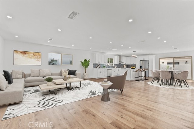 Photo - 7419 Gloria Ave