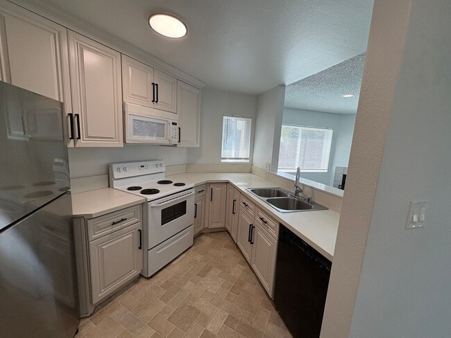 Photo - 7405 Charmant Dr Unit 2036