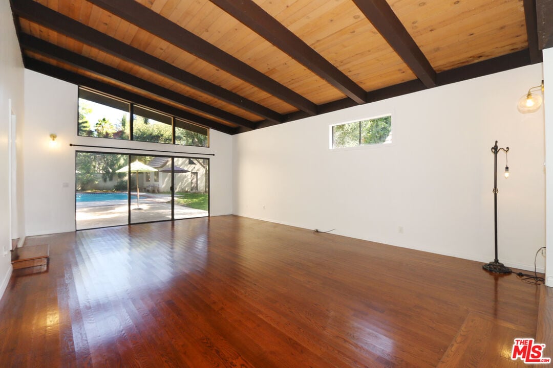 Photo - 1609 Capistrano Ave