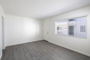 Photo - Ocean Palms Apartments