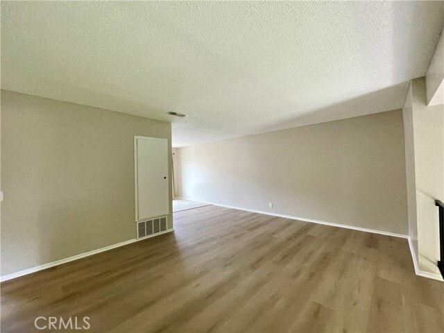 Photo - 326 W 9th St Unit B