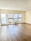Photo - 1147 S Corning St