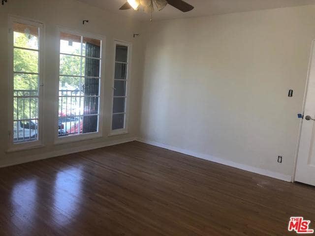 6108: 2nd bed - 6106-6108 Horner