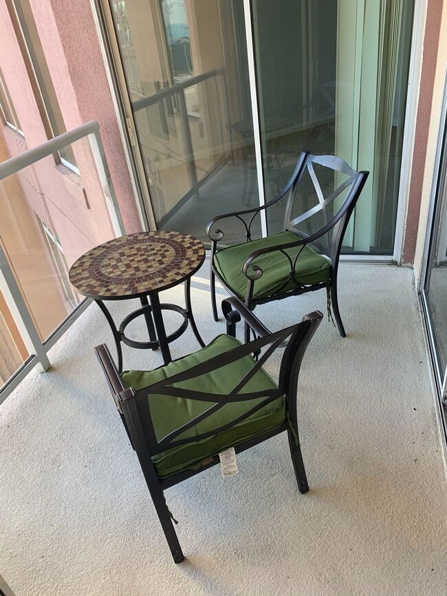 Photo - Beautiful 2 Bed + 2 Bath Long Beach Condo ... Unit 418