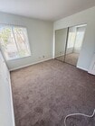 Photo - 3 Bed/2.5 Bath End Unit Townhome in Chateau Village